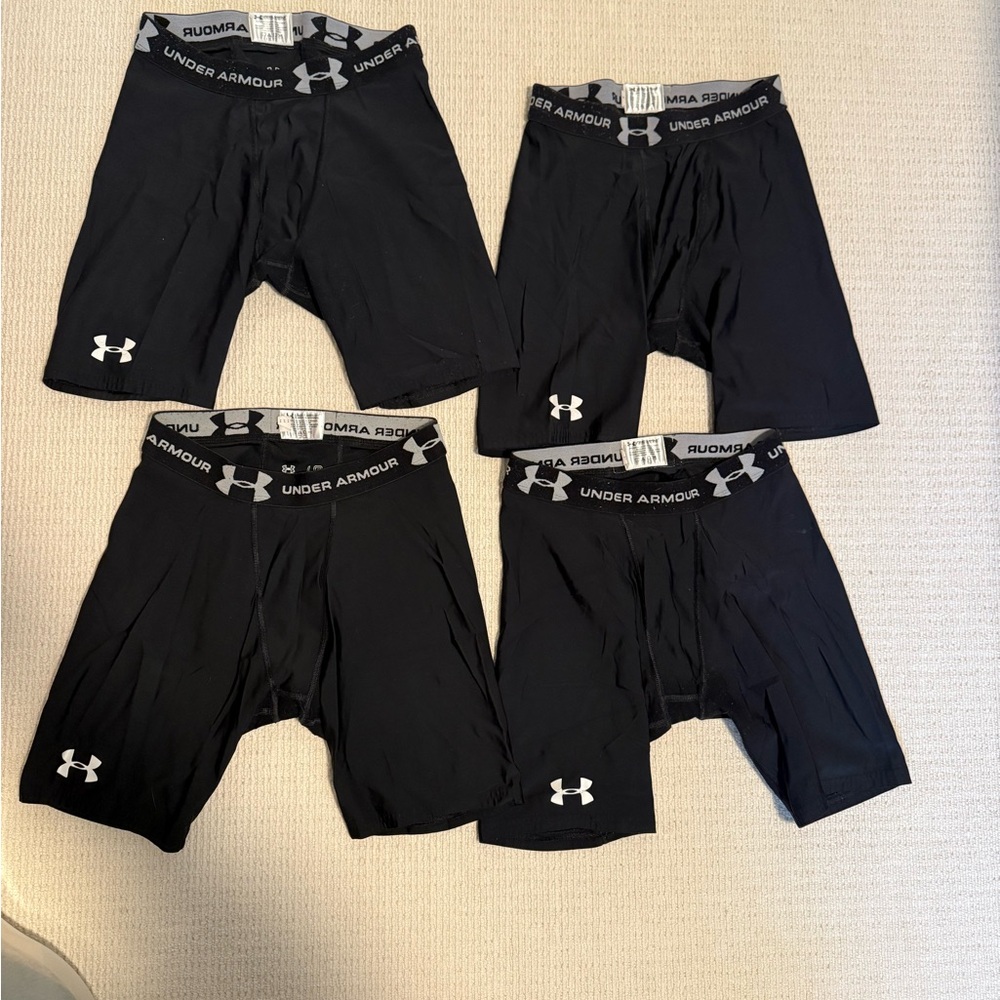 Men’s 4 pack Under Armour Black HeatGear Shorts